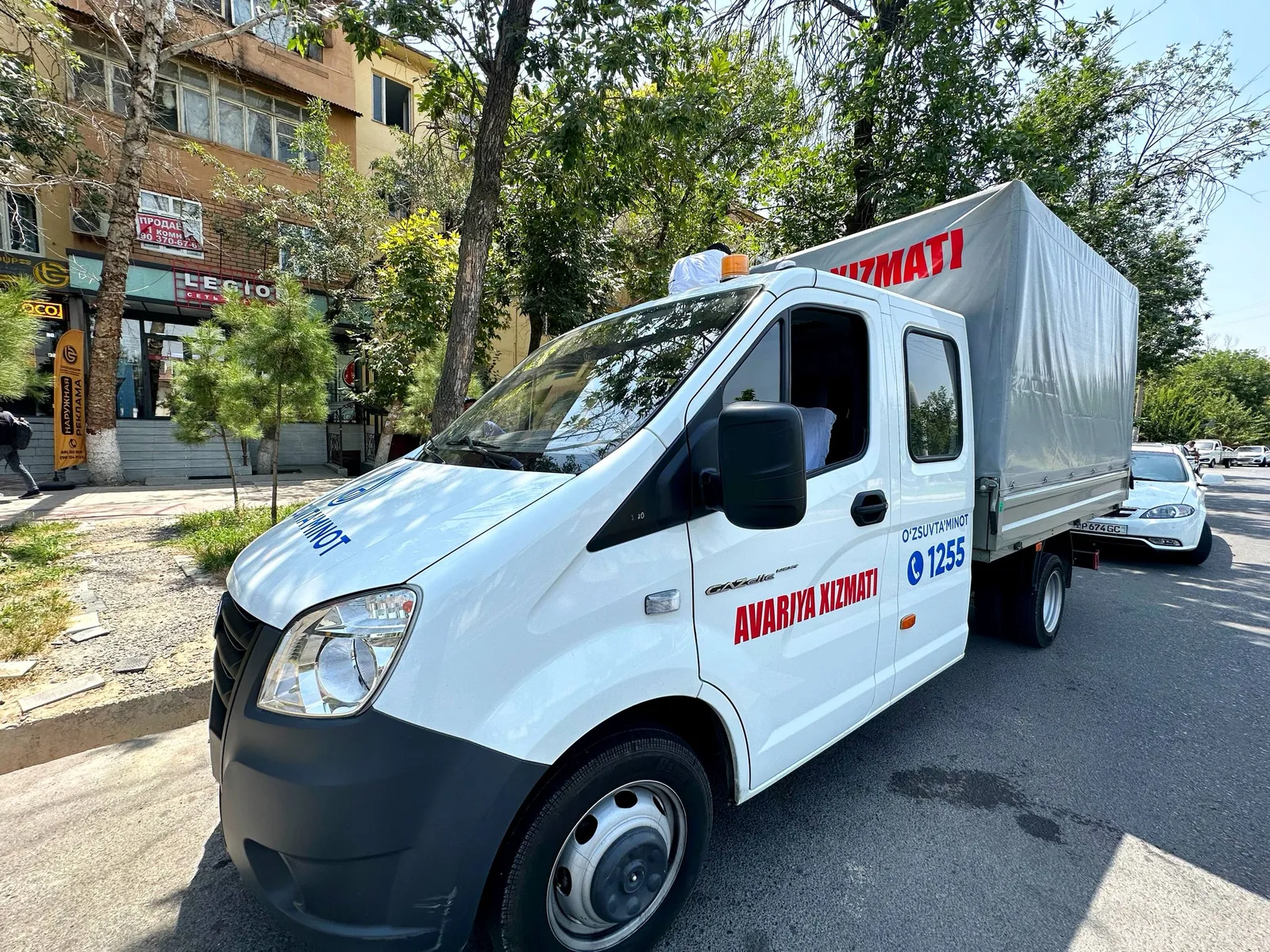 Yengil avtomobil